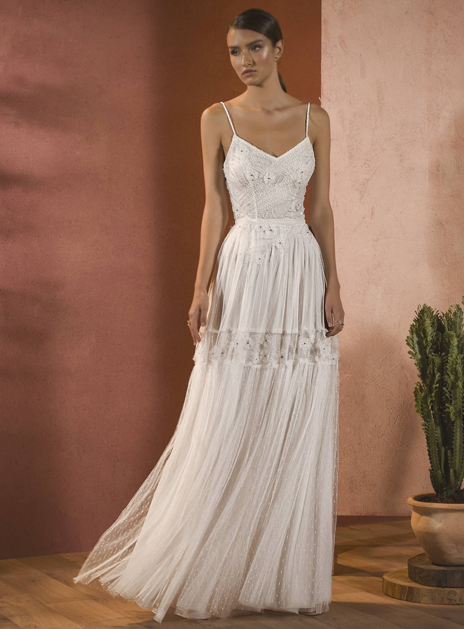 bohemian beading wedding dresses sexy spaghetti neck appliqued boho backless bridal gowns a line tulle wedding dress robe de marie