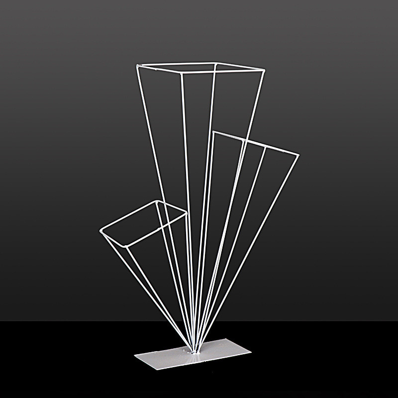 Hollow out Vases Gold/White Flower Stand Metal Road Lead Wedding Centerpiece Flowers Rack For Event Party Decoration 10PCS
