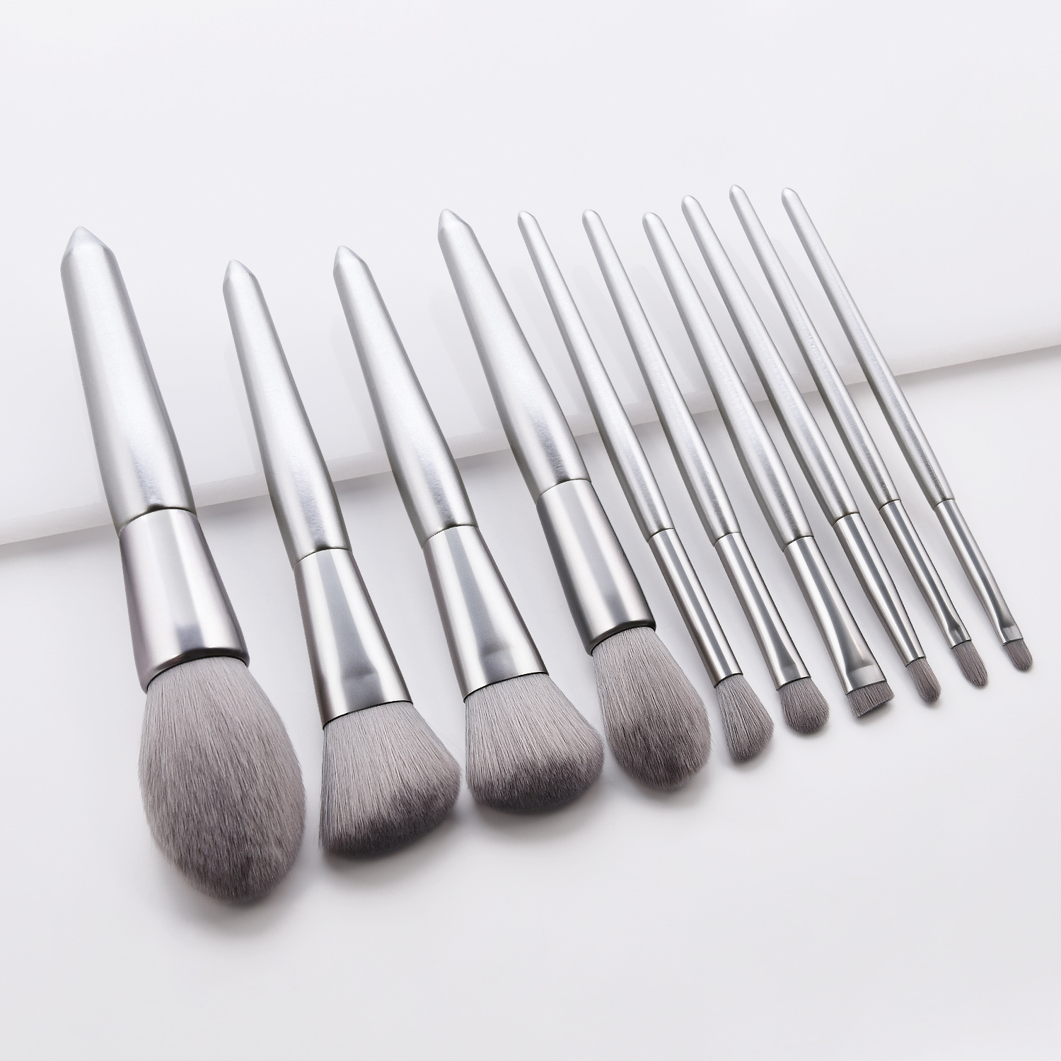 Silver color Eye shadow makeup brushes set 10Pcs brush tools & accessories for loose powder blush cosmetics super soft nylon hair DHL Free