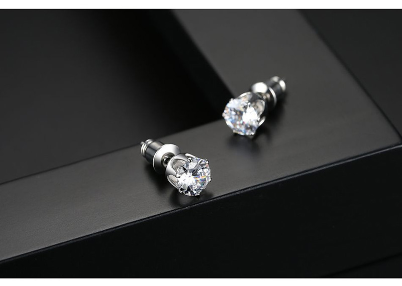 5mm Single Diamond Stone S925 Sterling Needle Stud Earrings Platinum Plated Earrings Jewelry Wholesale