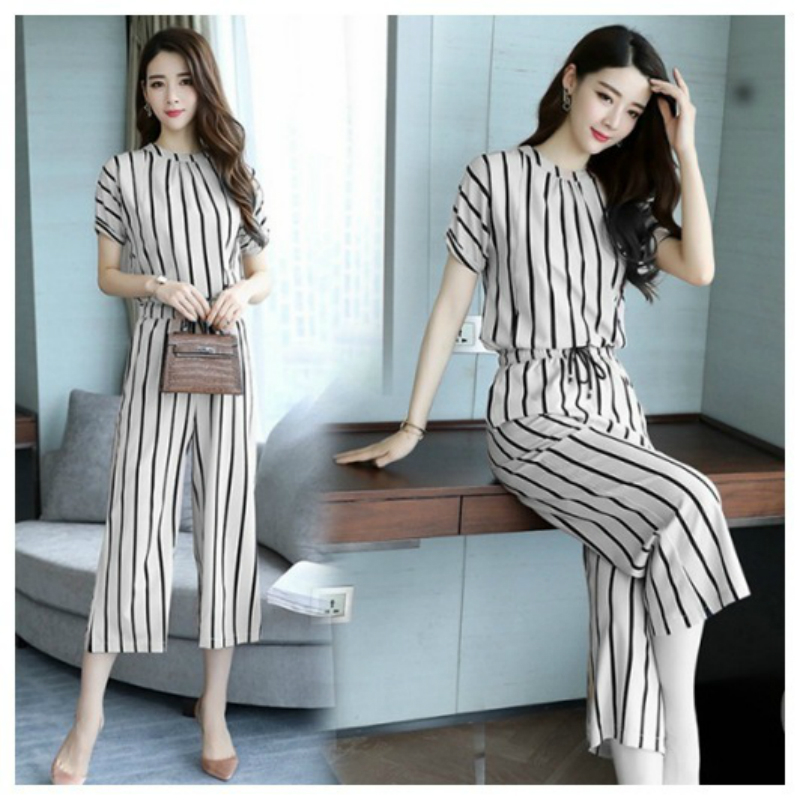 Fashion 2 Pcs Set Striped Short Sleeve T-shirts And Drawstring Wide Leg Pants Summer Loose Casual O-neck Office Suits 2020, White
Fashion 2 Pcs Set Striped Short Sleeve T-shirts And Drawstring Wide Leg Pants Summer Loose Casual O-neck Office Suits 2020, White