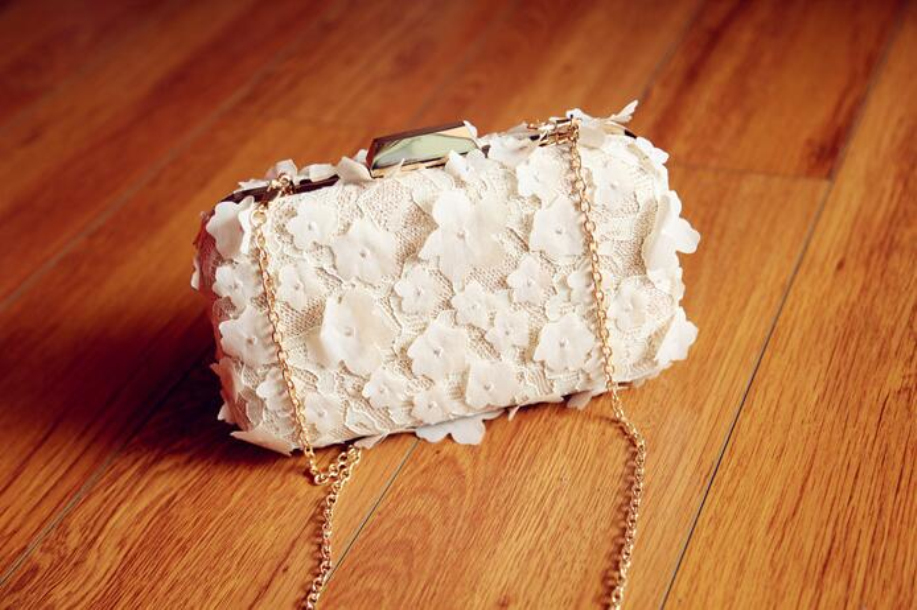 2020 Fashion Women Evening Party Clutch Bag Purse Wallet Satin Prom Wedding Handbag with Chain Ladies Satin Party Prom Bridal Handbag