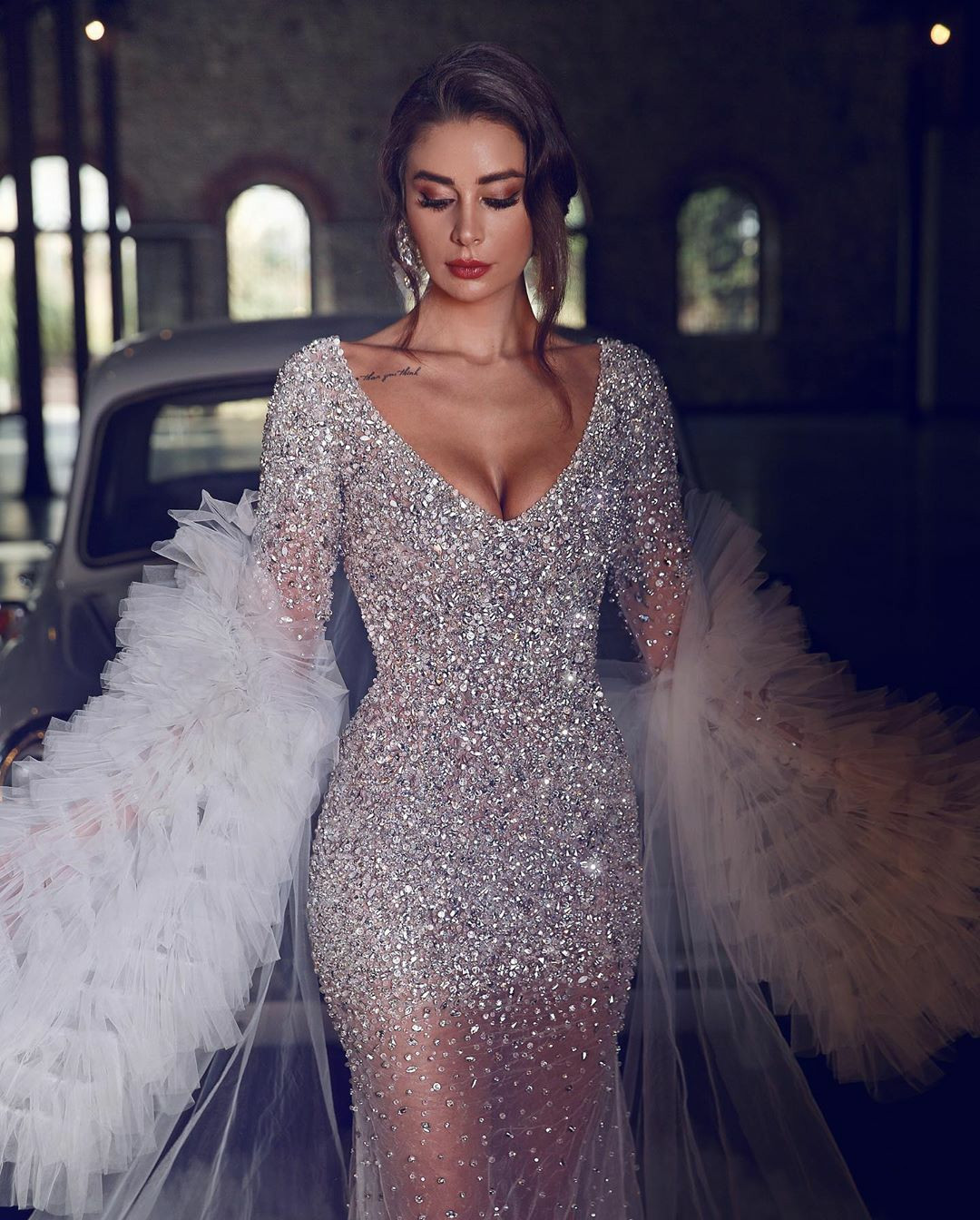 2020 Crystal Mermaid Wedding Dresses With Long Ruffle Wrap V Neck Sexy Transparent Bridal Gowns Sequined vestido de novia