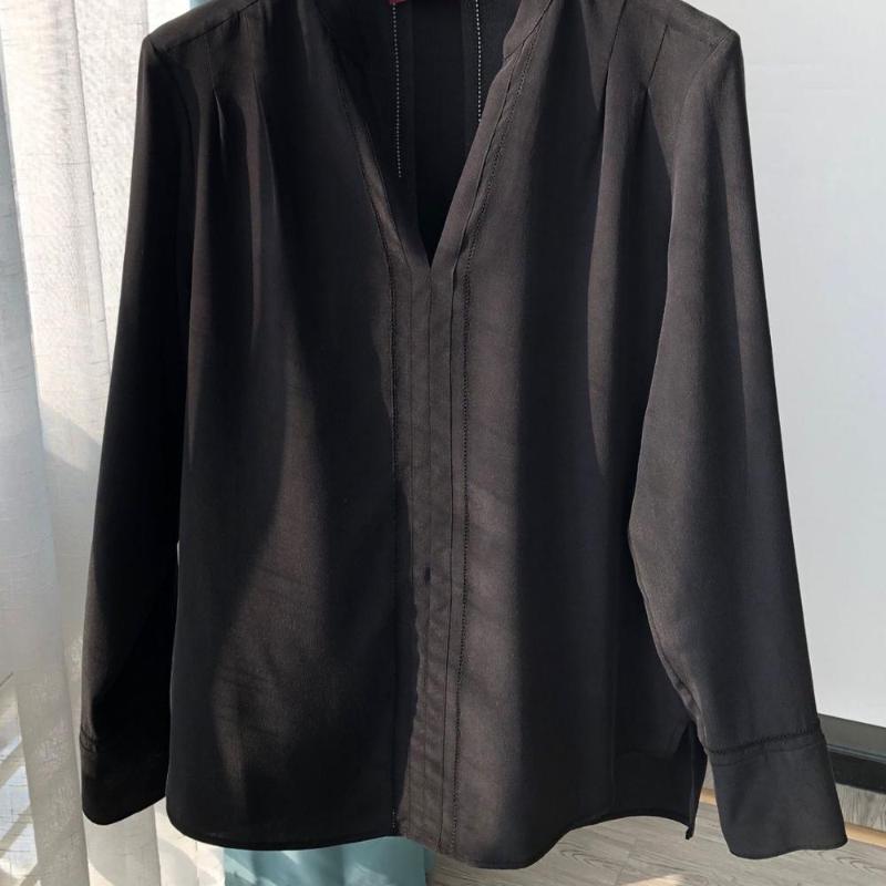 Women' V-neck Shirt 100% Silk Solid Color Long Sleeve Sexy Spring Autumn Office Work Top
Women' V-neck Shirt 100% Silk Solid Color Long Sleeve Sexy Spring Autumn Office Work Top