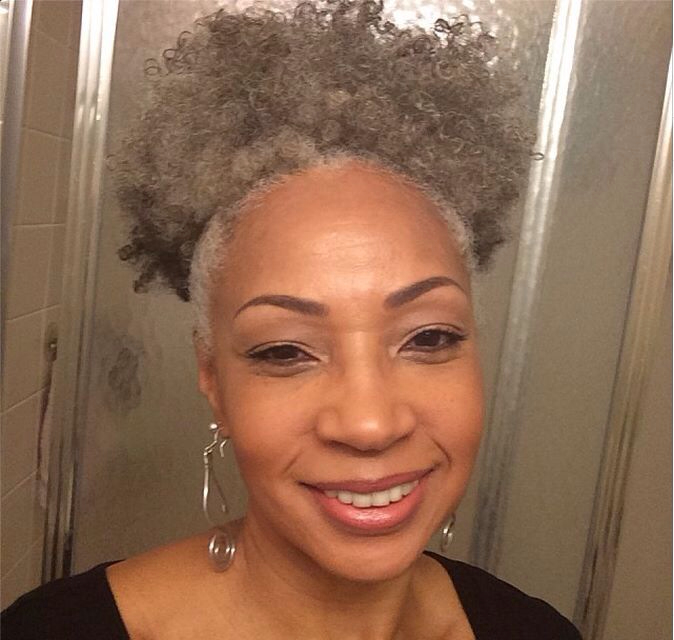 Short kinky curly grey hair ponytail puff updo women gray extension human hair ponytail hairpiece silver hair soft curly 120g