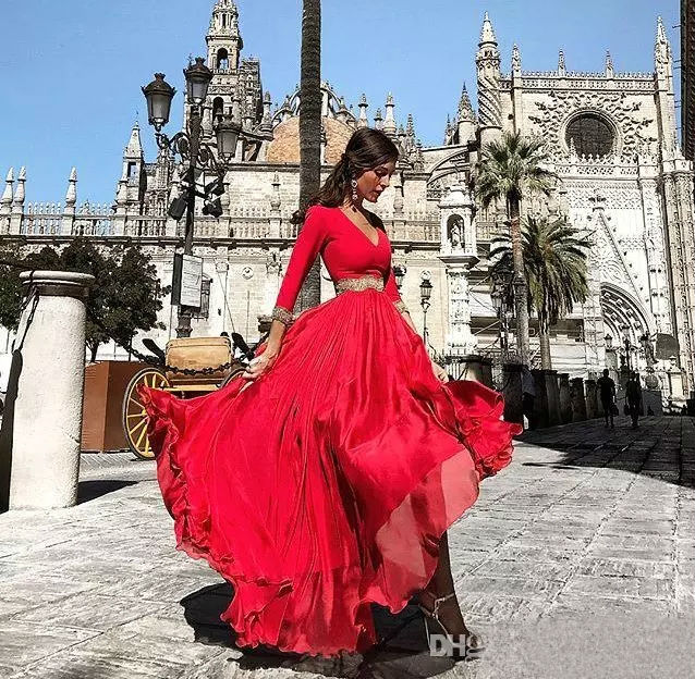 A Line Chiffon Prom Dresses Red 3/4 Long Sleeves Floor Length Evening Gowns With Side Split Pageant Dress Women Formal Wear