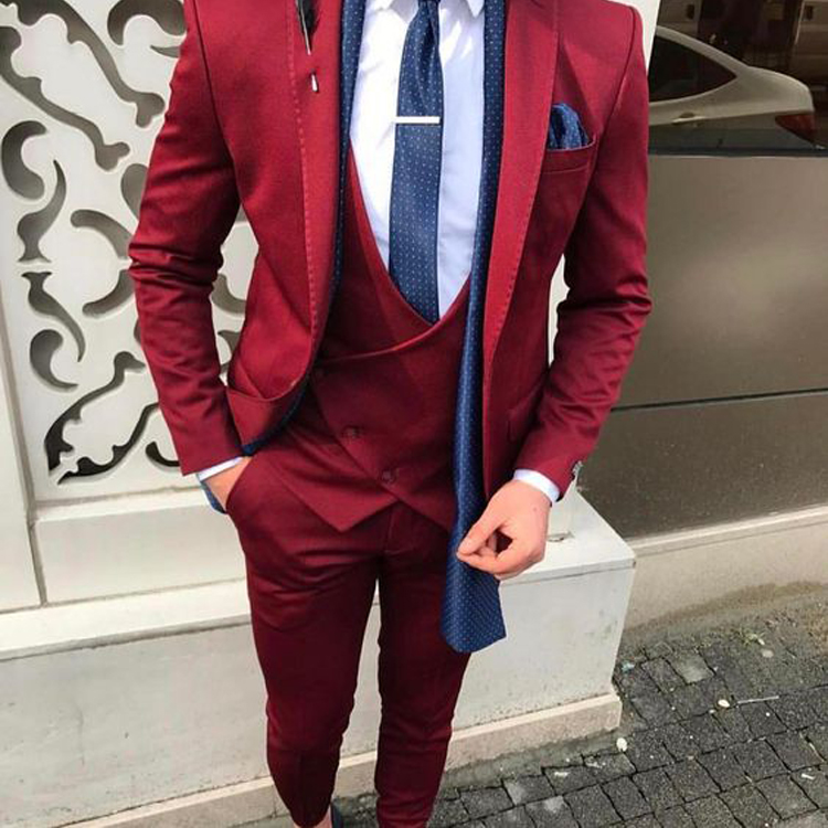 Burgundy Wedding Tuxedos Notched Lapel Groom Wear 3 Pieces One Button Formal Prom Men Blazer Suits