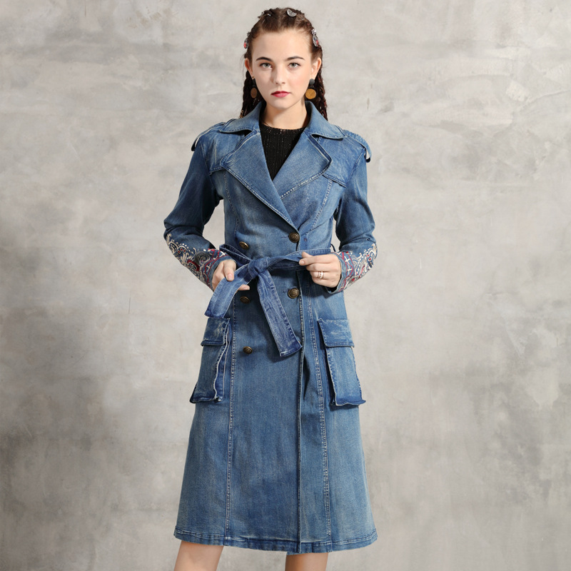 2020 new women designer denim coat Retro embroidery long sleeve double-breasted mid length denim trench coat size -XL wholesale, Blue
2020 new women designer denim coat Retro embroidery long sleeve double-breasted mid length denim trench coat size -XL wholesale, Blue