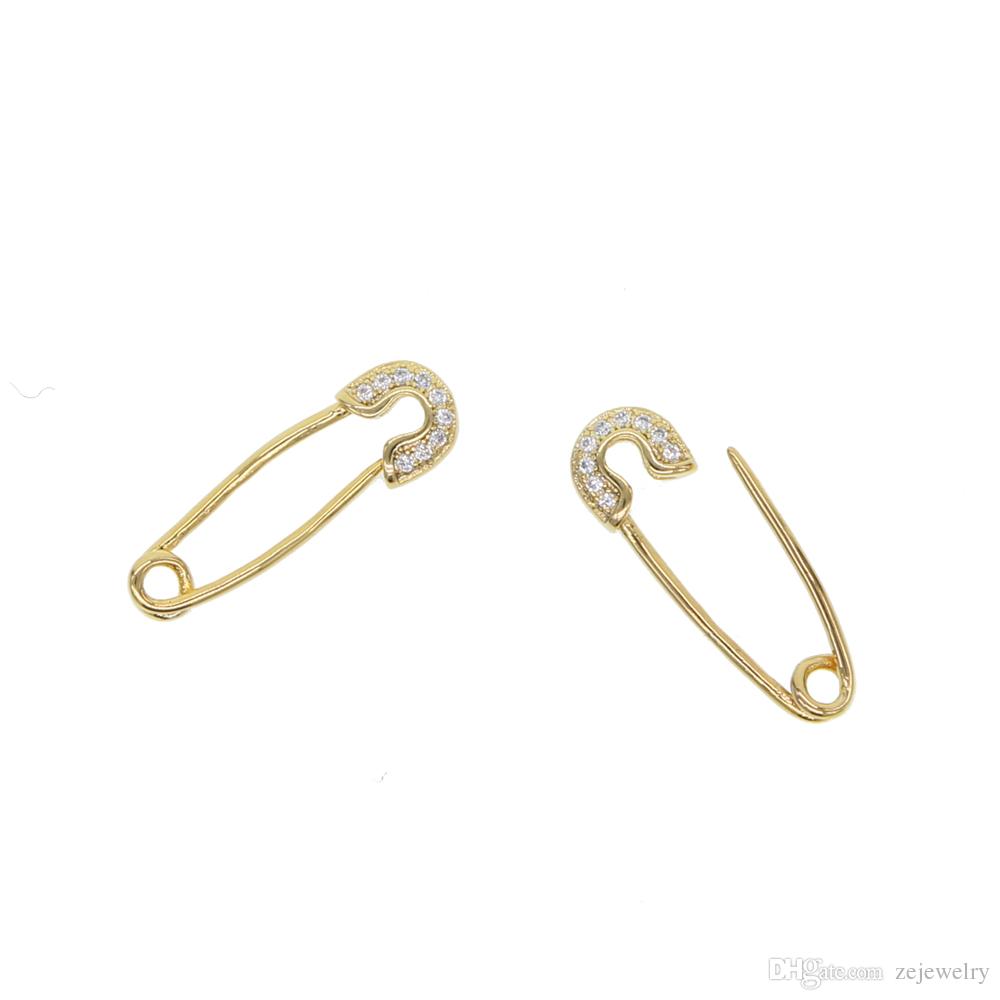 2024 New design personality punk style Paper Clip shape Stud Earring delicate cz paved Earrings for cute girl Women charm party Jewelry gift