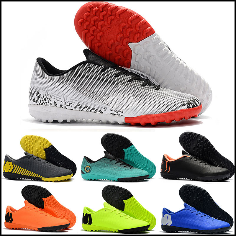 Low Ankle Womens Soccer Cleats 100% Original Mercurial VaporX VII Pro IC Indoor Soccer Shoes Kids Football Boots, Black
Low Ankle Womens Soccer Cleats 100% Original Mercurial VaporX VII Pro IC Indoor Soccer Shoes Kids Football Boots, Black