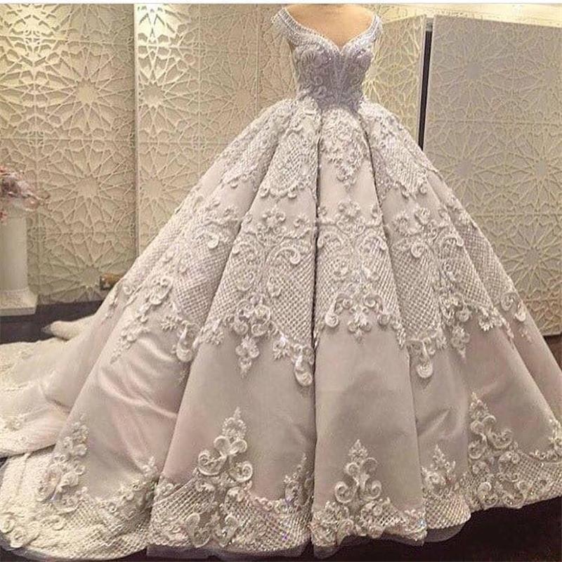 Luxury Ball Gown Wedding Dresses Off The Shoulder Ruffles Appliques Beads Vintage Wedding Dress Zipper Back Country Vestidos De Novia