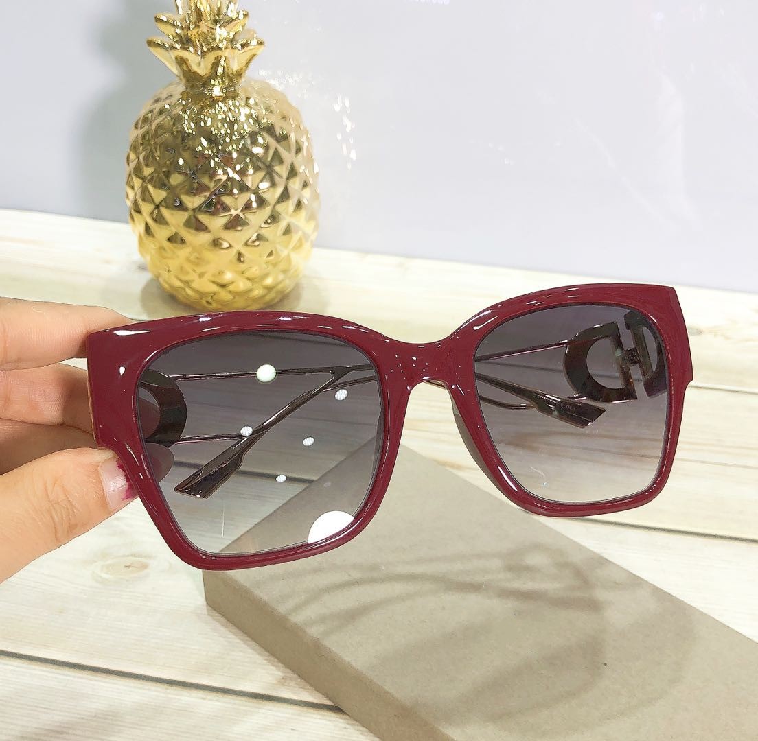New top quality womens sunglasses men sun glasses women sunglasses fashion style protects eyes Gafas de sol lunettes de soleil with box 785, White;black
New top quality womens sunglasses men sun glasses women sunglasses fashion style protects eyes Gafas de sol lunettes de soleil with box 785, White;black