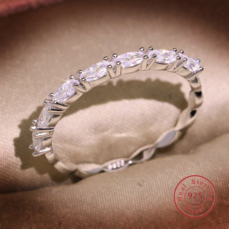 Cluster Rings Fashion Single Row Drill 925 Silver For Women Jewelry Simple Bridal Small Wedding Engagement Ring Bijoux Band
Cluster Rings Fashion Single Row Drill 925 Silver For Women Jewelry Simple Bridal Small Wedding Engagement Ring Bijoux Band