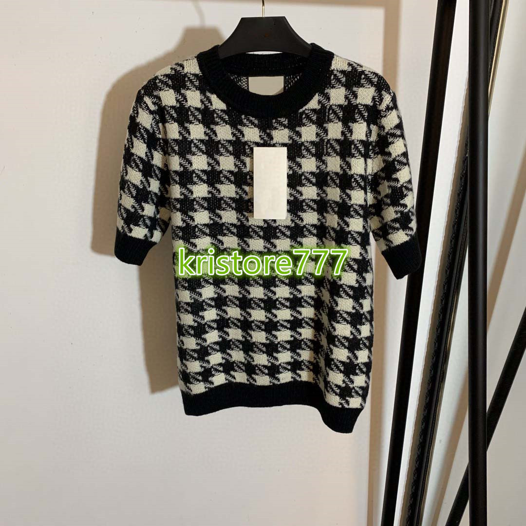 high end women girls knit wool t-shirt houndstooth plaid pattern short sleeve blouse shirt tee 2020 fashion design luxury pullover new tops, Multi
high end women girls knit wool t-shirt houndstooth plaid pattern short sleeve blouse shirt tee 2020 fashion design luxury pullover new tops, Multi