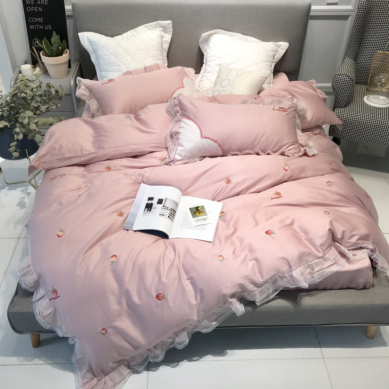 Pink Princess 4pcs Bedding Set Full Cotton Quilt Cover Suitable Cute Bed Sheet for Girls Women Free Shipping Home Textile Gifts, White
Pink Princess 4pcs Bedding Set Full Cotton Quilt Cover Suitable Cute Bed Sheet for Girls Women Free Shipping Home Textile Gifts, White