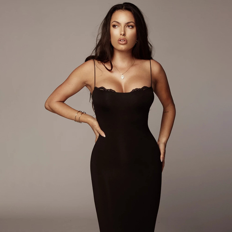 Hot sale 2020 Spring New dress women Solid sleeveless sling Sexy tube top lace stitching slim bag hip long fashion Party dresses, Black
Hot sale 2020 Spring New dress women Solid sleeveless sling Sexy tube top lace stitching slim bag hip long fashion Party dresses, Black