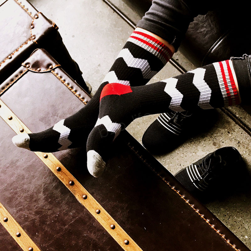 Fashion-Mid socks striped dot colorful sport outdoor Diamond European Fund Funny Happy Cotton PULL Directly Plate Motion Socks