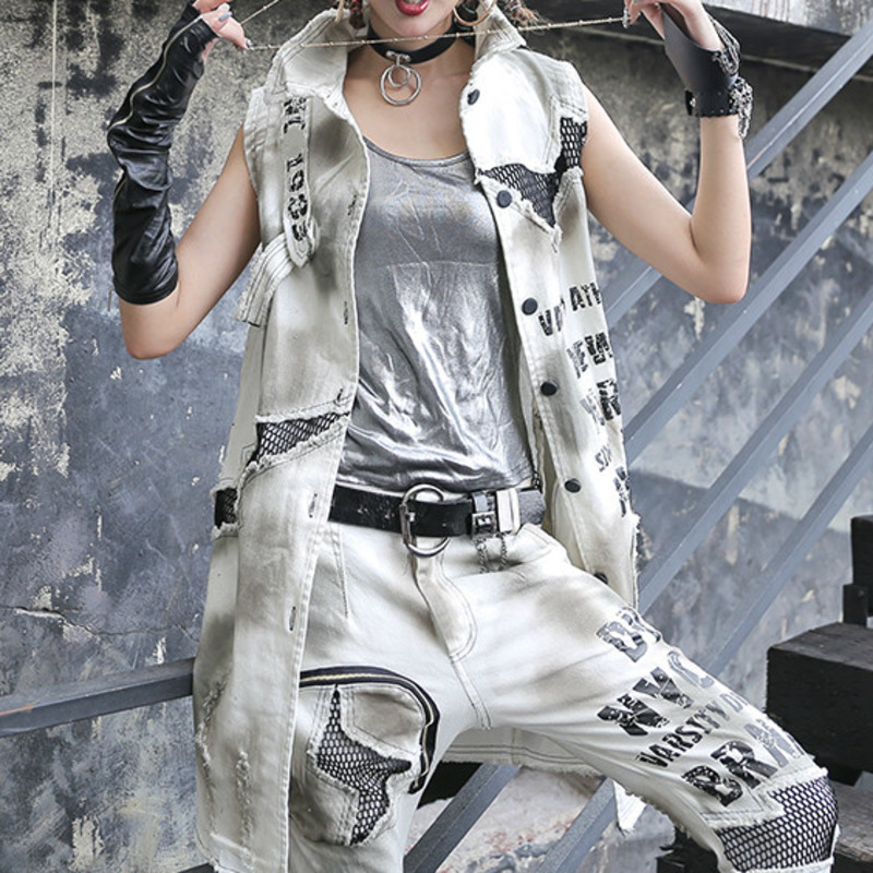 XUXI 2020 Summer Personality Cowboy Long Fund Vest Woman Skinny Handsome Streetwear Loose Coat Tide Chaqueta Mujer FZ0484, Picture color
XUXI 2020 Summer Personality Cowboy Long Fund Vest Woman Skinny Handsome Streetwear Loose Coat Tide Chaqueta Mujer FZ0484, Picture color