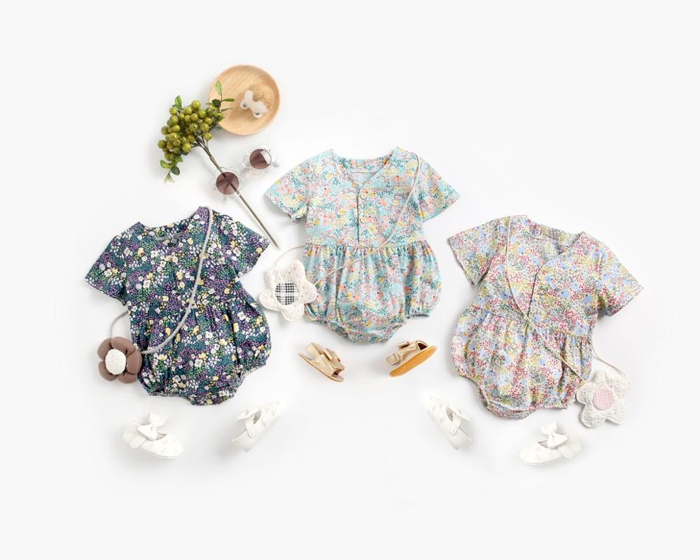 Summer Newborn Baby Girls Short Sleeve Fashion Cotton Romper Flower printed Jumpsuit, Blue
Summer Newborn Baby Girls Short Sleeve Fashion Cotton Romper Flower printed Jumpsuit, Blue