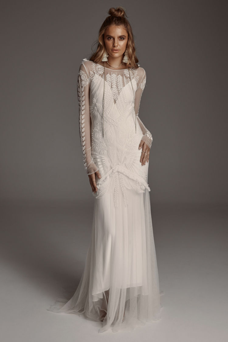 2019 Classic Mermaid Wedding Dresses Jewel Neck Lace Appliques Floor Length Two Pieces Beach Wedding Dress With Long Coat Vestidos De Novia