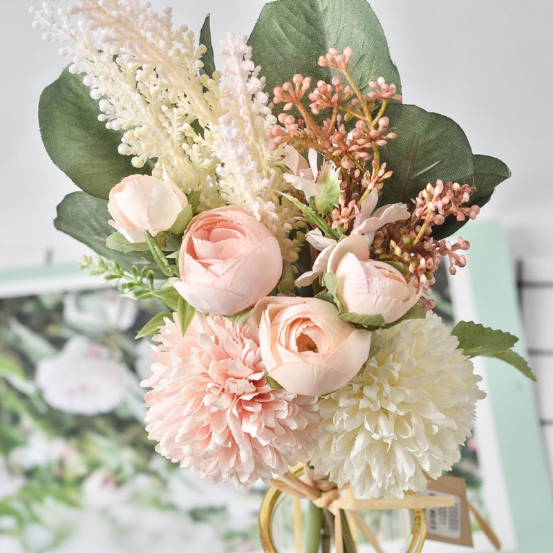 Artificial Silk flowers wedding bouquet for bride high quality for home decoration fake flower faux living Home Living room
Artificial Silk flowers wedding bouquet for bride high quality for home decoration fake flower faux living Home Living room