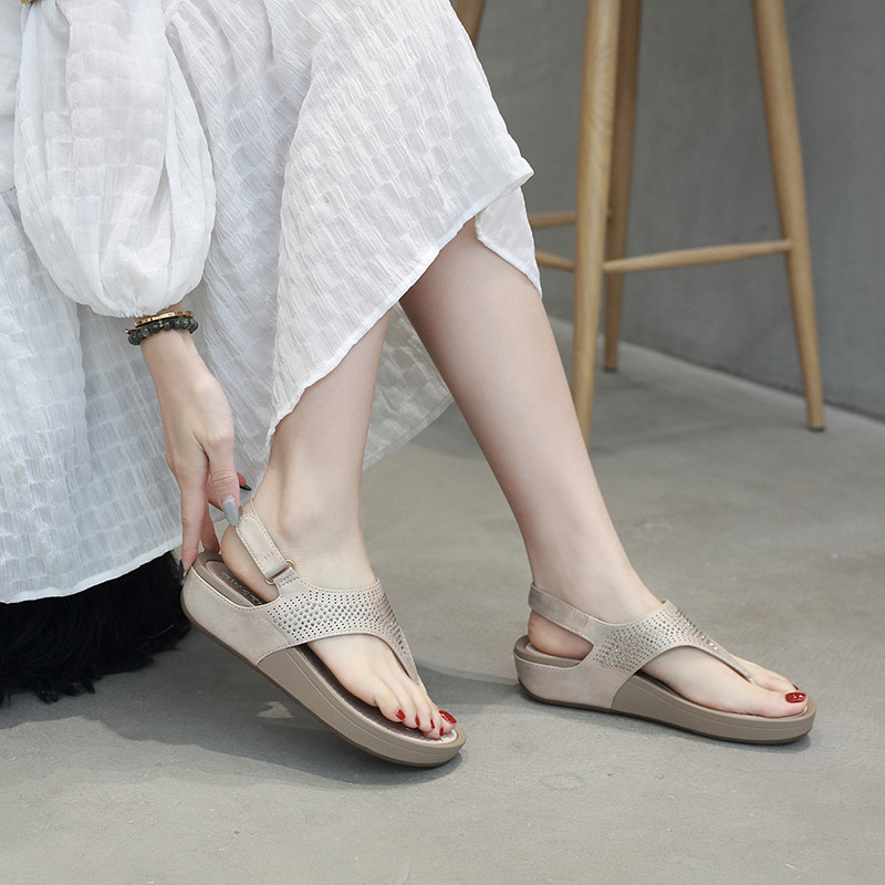 Summer Shoes Women Sandals Flip Flops Thick Sole Ladies Wedges Sandals Summer Holiday Casual Woman Beach Slippers YX2281, Red
Summer Shoes Women Sandals Flip Flops Thick Sole Ladies Wedges Sandals Summer Holiday Casual Woman Beach Slippers YX2281, Red