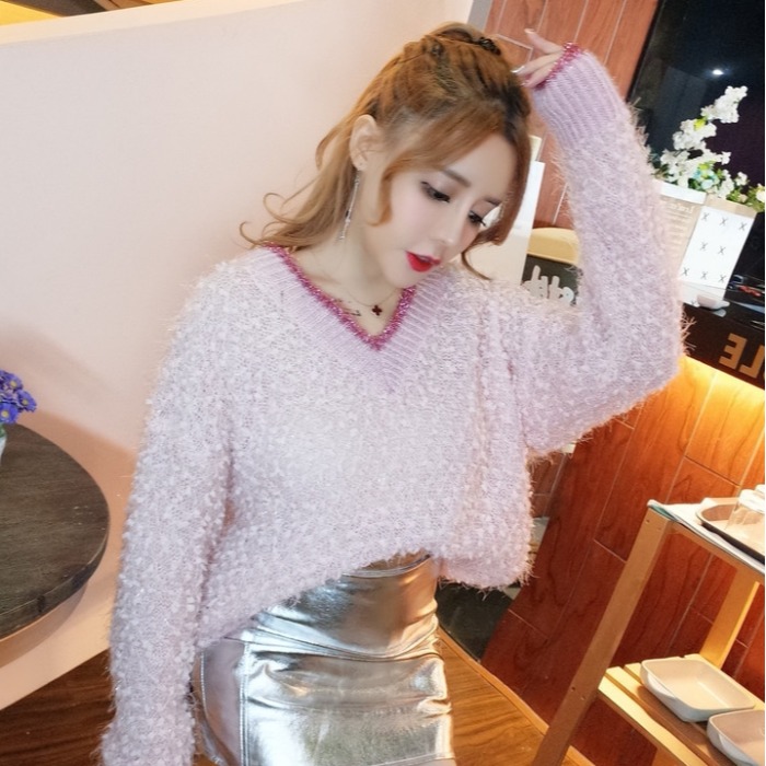Sweet Style Autumn Winter Women's Clothing Loose V-neck Tops Knitted Fashion Brand Pullovers Oversized Sweater Long Sleeve New, Green
Sweet Style Autumn Winter Women's Clothing Loose V-neck Tops Knitted Fashion Brand Pullovers Oversized Sweater Long Sleeve New, Green