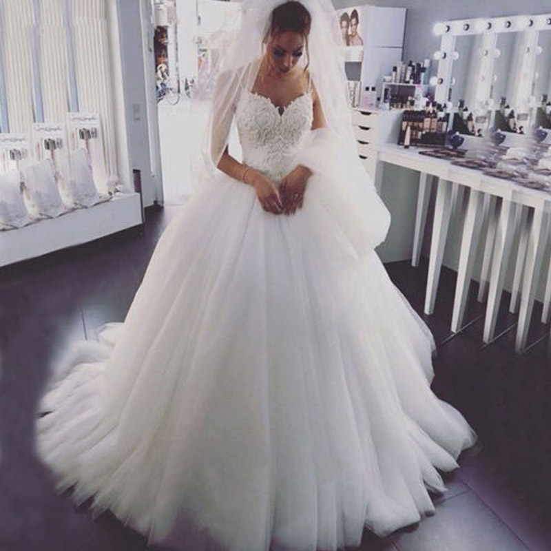 A-line Princess Sweetheart Wedding Dresses Applique Lace Spaghetti Strap Bridal Dress Formal Gown Party Vestidos de Noiva 2020, Ivory
A-line Princess Sweetheart Wedding Dresses Applique Lace Spaghetti Strap Bridal Dress Formal Gown Party Vestidos de Noiva 2020, Ivory
