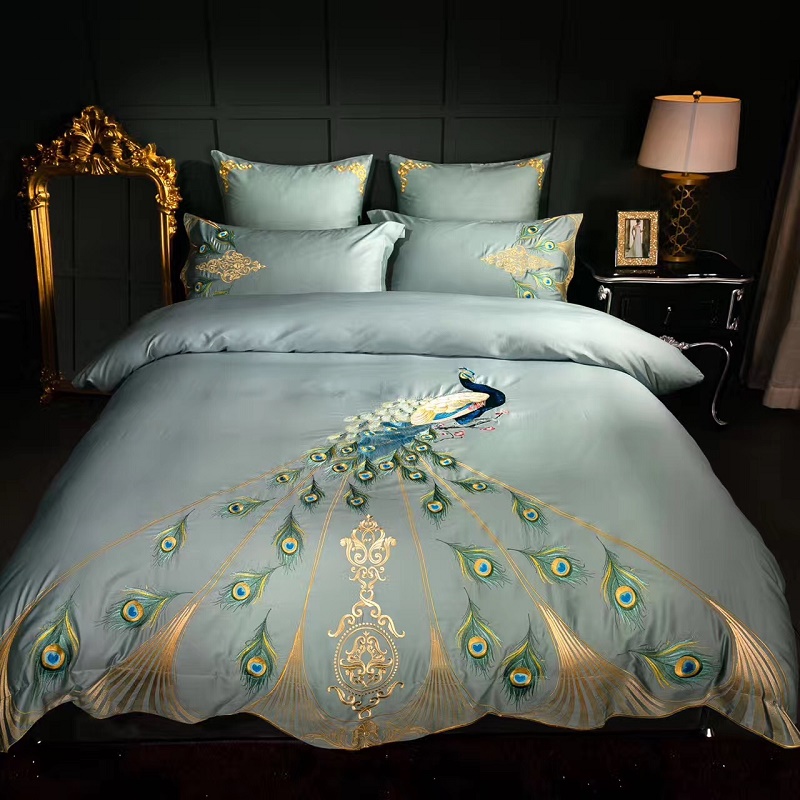 4/6pcs Egyptian cotton bed linen set Peacock embroidery bedding sets/bedclothes queen king size duvet cover sheet set
4/6pcs Egyptian cotton bed linen set Peacock embroidery bedding sets/bedclothes queen king size duvet cover sheet set