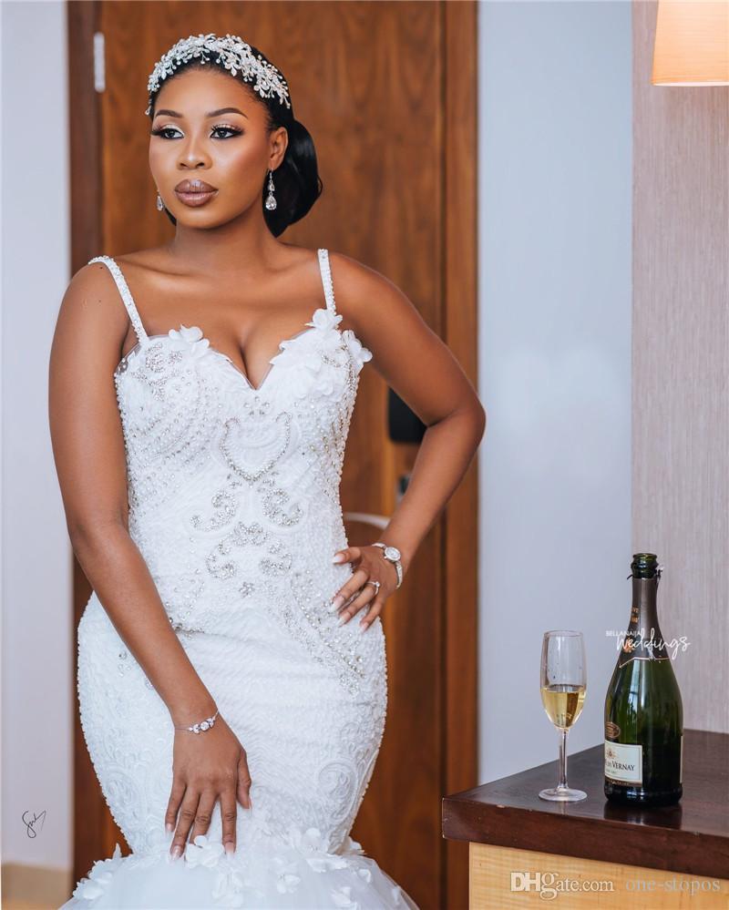 Plus African Size Lace Mermaid Dresses Spaghetti Straps Applique Open Back Sweep Train Wedding Dress Bridal Gowns Vestidos