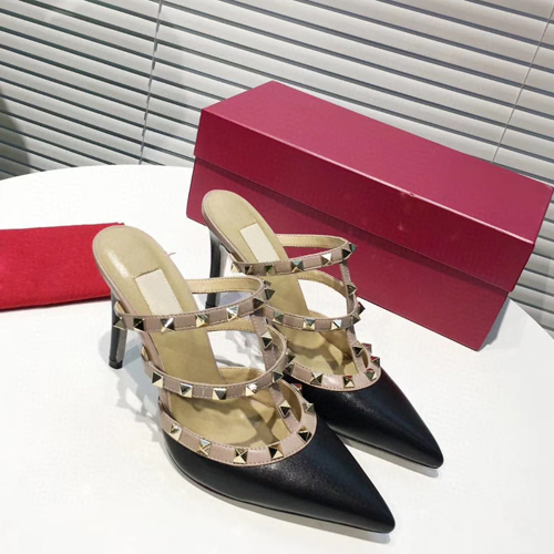 New Transparent Women slipper Mid Heel Sandals snakeskin 100% leather High Mules Slides luxury size35-41, Black
New Transparent Women slipper Mid Heel Sandals snakeskin 100% leather High Mules Slides luxury size35-41, Black