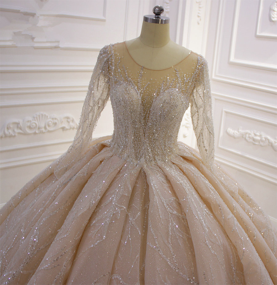 Champagne Shiny Beads Ball Gown Wedding Dresses Jewel Neck Long Sleeves Bridal Dresses Beaded Sequins Plus Size Wedding Gowns