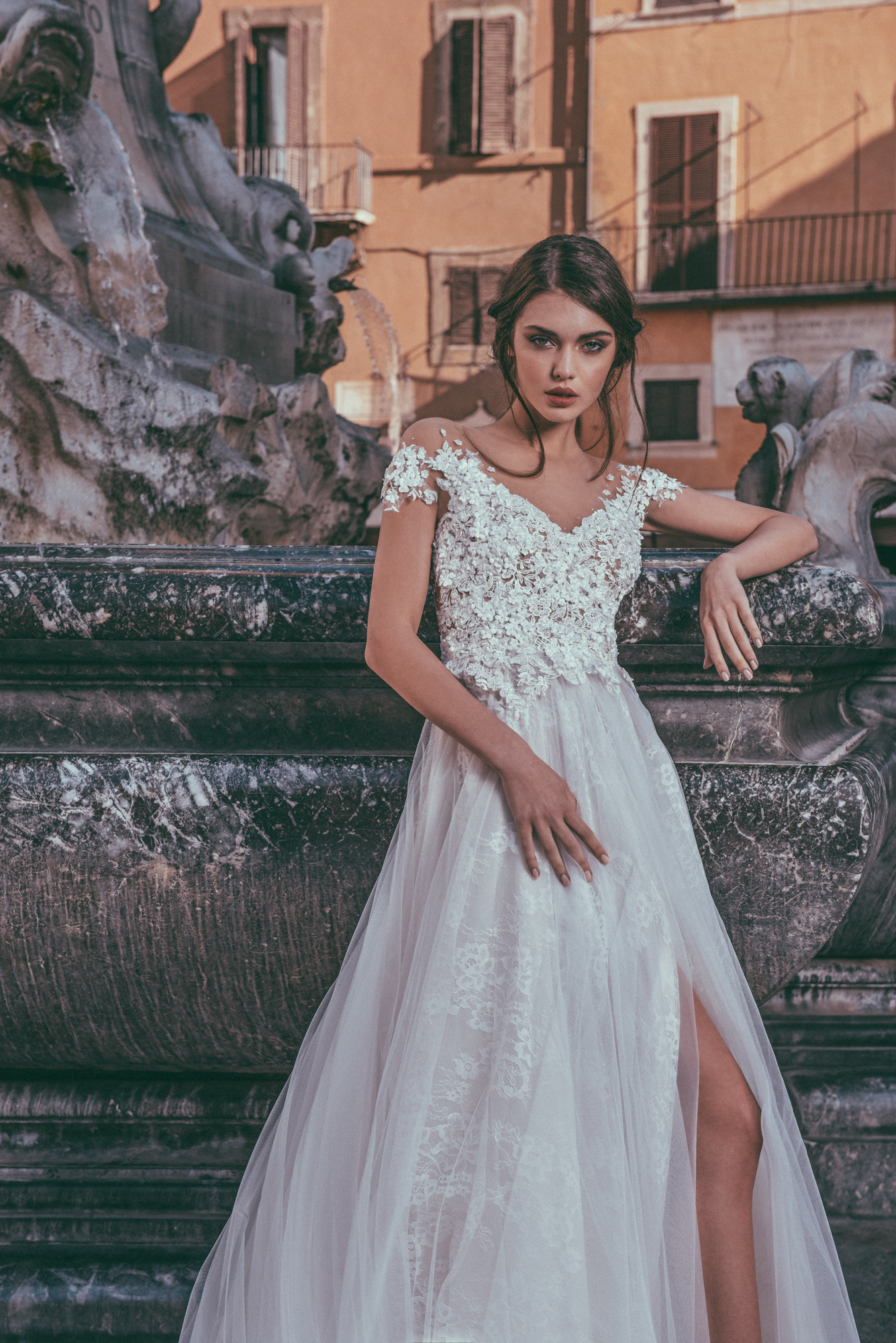 Julia Kontogruni Beach Wedding Dresses 2019 V Neck Lace Thigh High Slits Boho Wedding Dress Custom Made Bridal Gowns