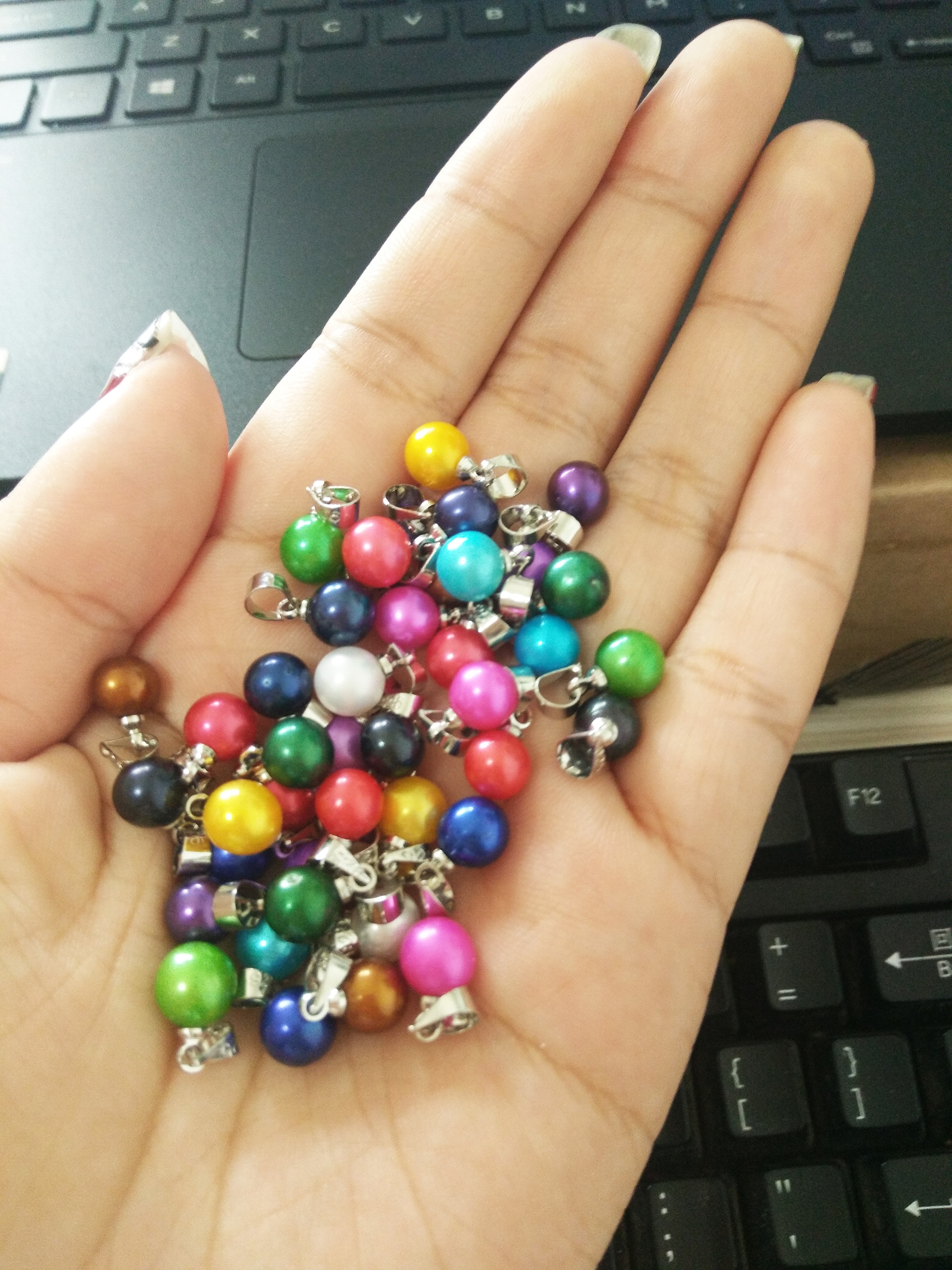 10Pcs Loose Round Pearl Pendant 6-8mm Size In Random Freshwater Round Pearl Simple Pendants Mixed Color Love Wish Best Gift for Women, White
10Pcs Loose Round Pearl Pendant 6-8mm Size In Random Freshwater Round Pearl Simple Pendants Mixed Color Love Wish Best Gift for Women, White