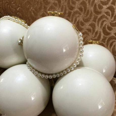 2019 Christmas gift Luxury Black whit ball bag Famous Designer Handbag Fashion Party Shoulder Bag VIP Gift Handbag Camellia Pearl bags
2019 Christmas gift Luxury Black whit ball bag Famous Designer Handbag Fashion Party Shoulder Bag VIP Gift Handbag Camellia Pearl bags