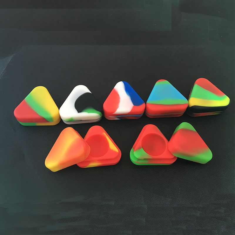 Triangle Silicone Container Food Grade 3 Ml Silicone Jars Dab Wax Wax Vaporizer Oil Container Storage Jar MOQ 10 Pieces
Triangle Silicone Container Food Grade 3 Ml Silicone Jars Dab Wax Wax Vaporizer Oil Container Storage Jar MOQ 10 Pieces