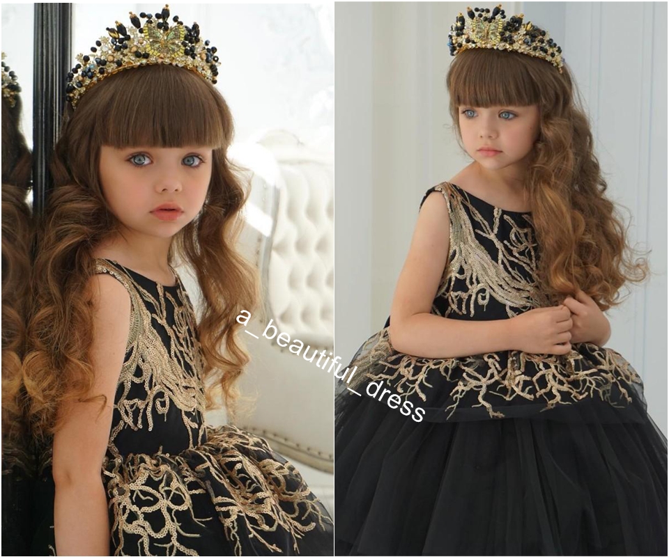 Gold Sequins Flower Girl Dress With Train Black Ball Gown Hi Lo Little Girls Pagesnt Dress Tiered Formal Gowns For Kids FG1295