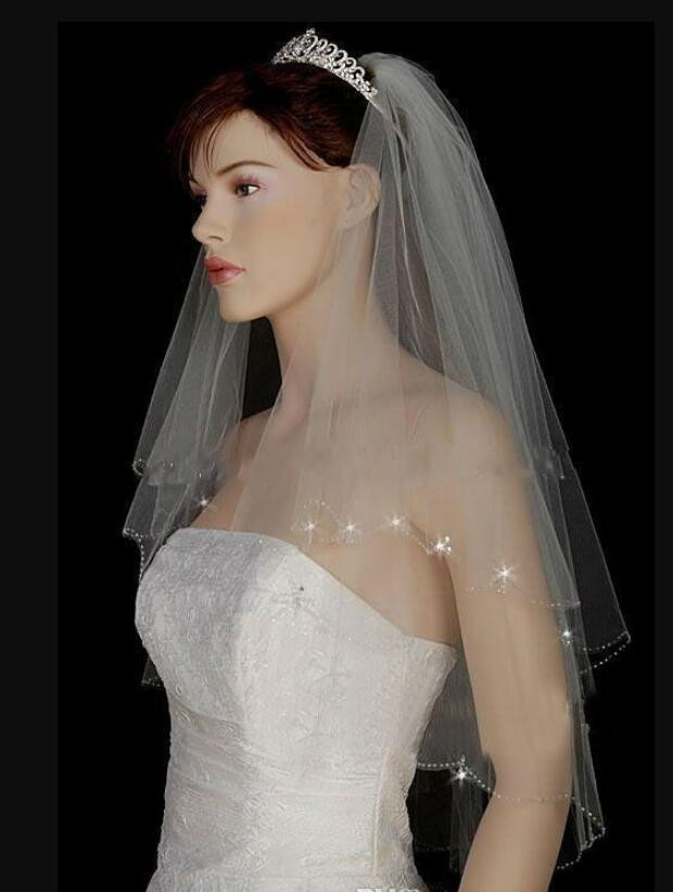 Hot Sale 2020 Wedding Veils with Beaded for Bride Soft Tulle Bridal Veil Short Layered Hair Veil Accessories Cheap, White
Hot Sale 2020 Wedding Veils with Beaded for Bride Soft Tulle Bridal Veil Short Layered Hair Veil Accessories Cheap, White