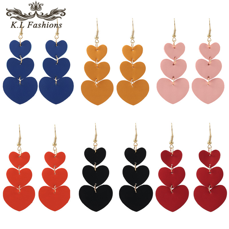New Fashion Designer Two-Side PU Leather Dangle Earrings for Women Girl Colorful Heart Charm Lightweight Long Hook Earring Christmas Gifts
New Fashion Designer Two-Side PU Leather Dangle Earrings for Women Girl Colorful Heart Charm Lightweight Long Hook Earring Christmas Gifts