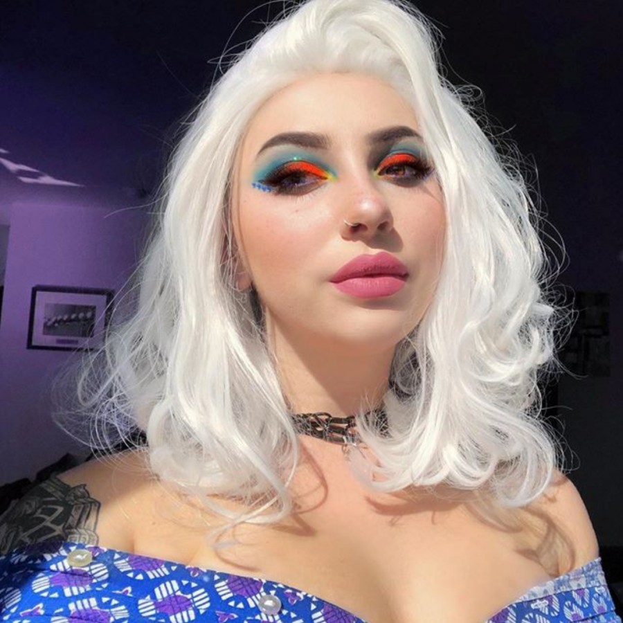 Free part celebrity style Short Wavy Hair Lace frontal Wigs with Baby Hair White bob Wig Lob Hair Synthetic Wig for white women