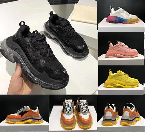 Platform Luxury Designer Shoes Triple s Beige Green Yellow Mens Womens Trainers Sneakers Paris 17FW Designer Shoes chaussures martin kanye, Black
Platform Luxury Designer Shoes Triple s Beige Green Yellow Mens Womens Trainers Sneakers Paris 17FW Designer Shoes chaussures martin kanye, Black