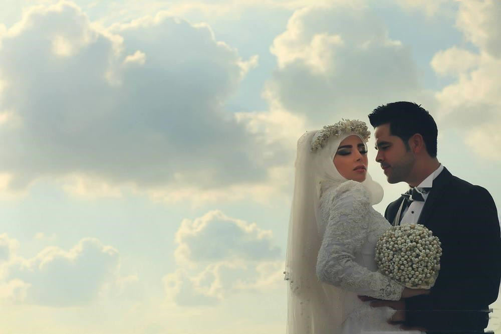 hijab muslim wedding dresses lace appliques beaded satin bridal wedding gowns with veil robes de marie
