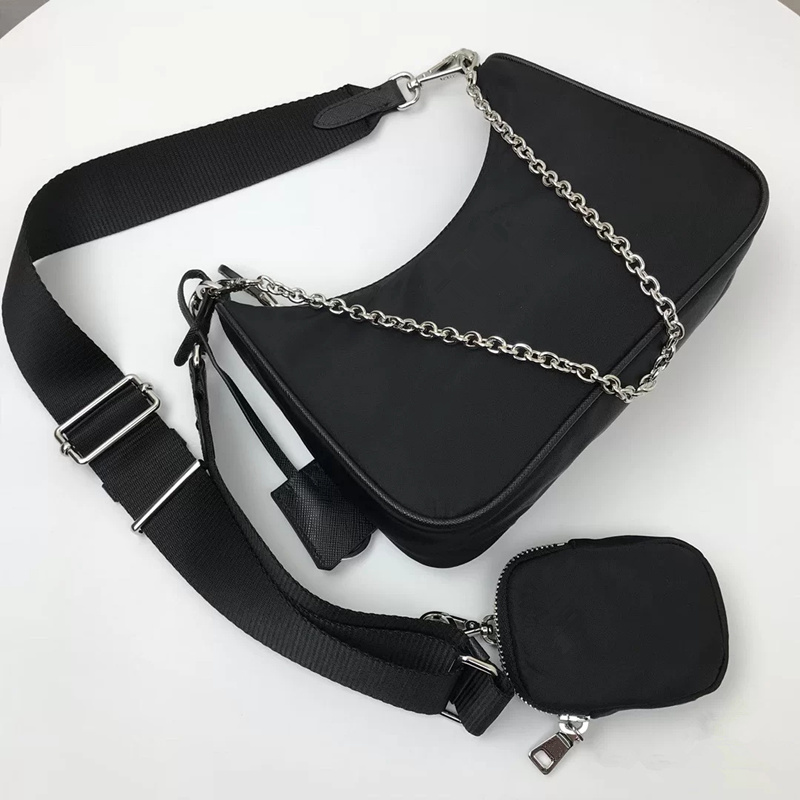 2020 vintage shoulder bag for women crossbody Chest pack lady Tote chains handbags presbyopic purse messenger bag re-edition 2005 handbags
2020 vintage shoulder bag for women crossbody Chest pack lady Tote chains handbags presbyopic purse messenger bag re-edition 2005 handbags