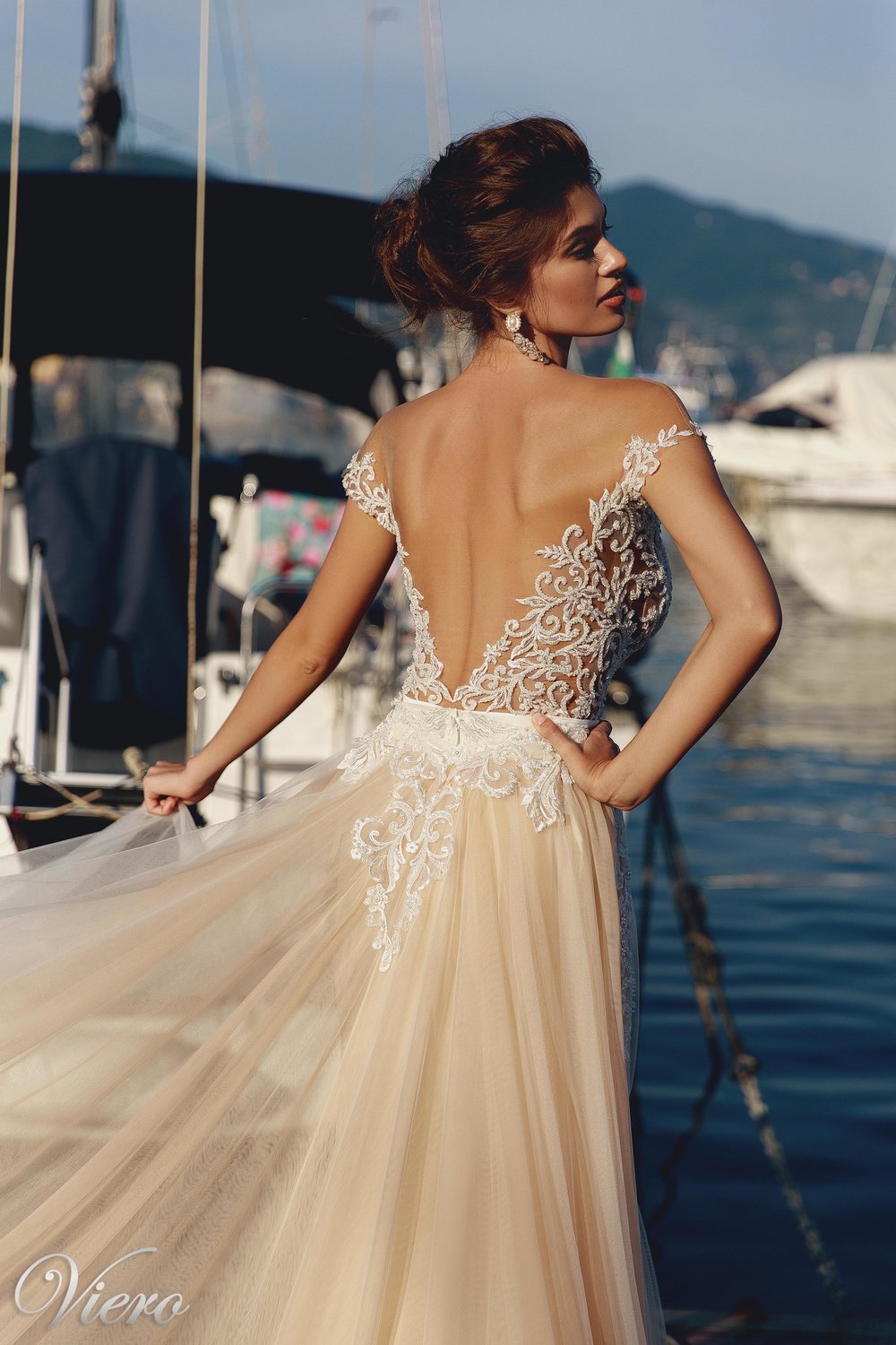 2019 Berta Mermaid Wedding Dresses With Detachable Train Off Shoulder Lace Appliqued Sexy Backless Wedding Dress Custom Beach Bridal Gowns
