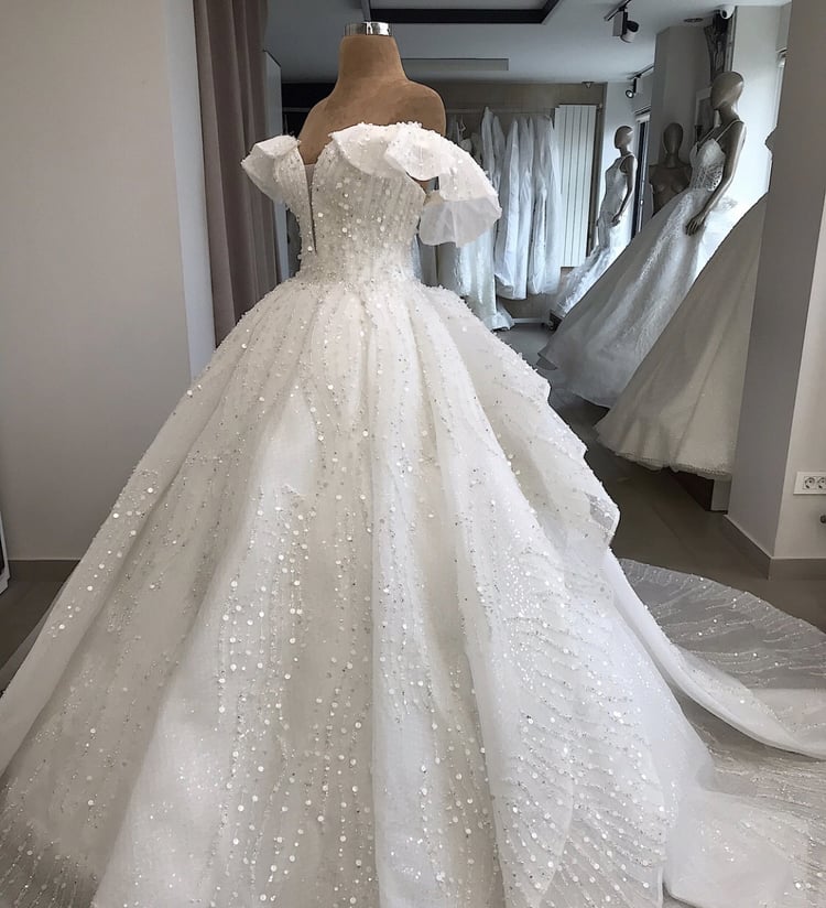A e Country Dresses Off The Shoulder Lace Sequins Pearls Sweep Train Arabic Vintage Wedding Dress Custom Made Bridal Gowns
