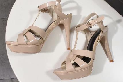 Hot Sale-ute Patent Leather Platform Sandals Stiletto High Heel Shoes /14 cm T-strap High Heels Sandals with Box US10, Black
Hot Sale-ute Patent Leather Platform Sandals Stiletto High Heel Shoes /14 cm T-strap High Heels Sandals with Box US10, Black