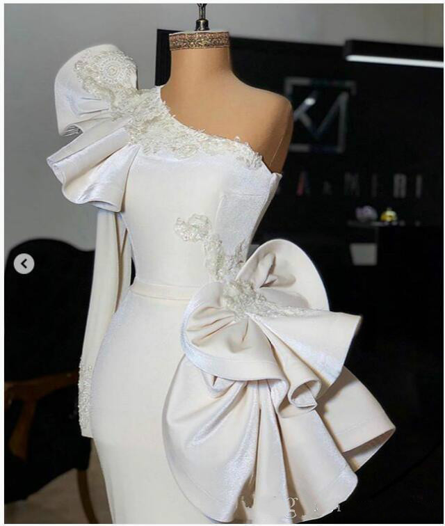 2020 White Evening Dresses One Shoulder With Applique Long Sleeves Mermaid Arabic Prom Party Gowns Sweep Train Robe de soriee
