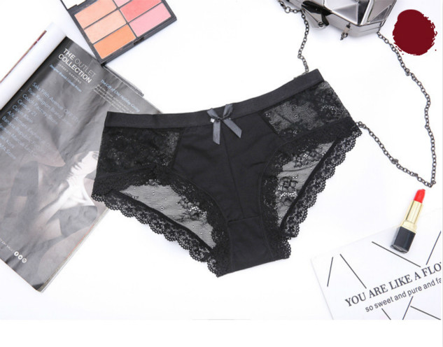 Women Designer Underpants Female Underwear Temptation Sexy Lace Edge Seamless Hips Low Waist Briefs Fashion Brand Luxury New, Black
Women Designer Underpants Female Underwear Temptation Sexy Lace Edge Seamless Hips Low Waist Briefs Fashion Brand Luxury New, Black