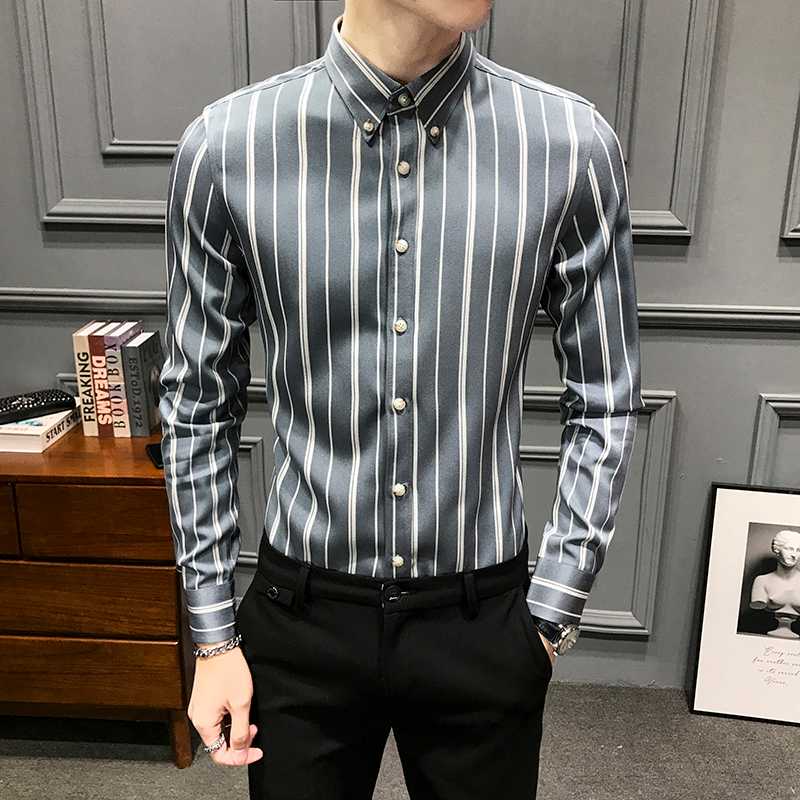 Men shirts in the autumn of 2020 shirt slim healthy men leisure striped shirt long sleeve dress, Gray
Men shirts in the autumn of 2020 shirt slim healthy men leisure striped shirt long sleeve dress, Gray