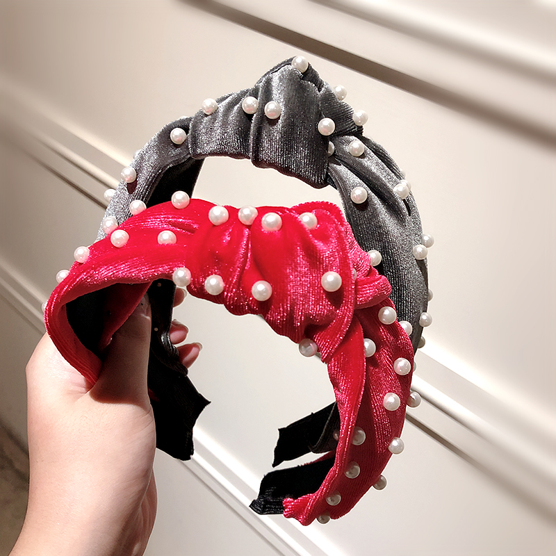 New Women Pearl Coral Fleece Top Knot Soft Headbands Female Hair Bands Hair Holder Ties Hairbands Fashion Accessories
New Women Pearl Coral Fleece Top Knot Soft Headbands Female Hair Bands Hair Holder Ties Hairbands Fashion Accessories